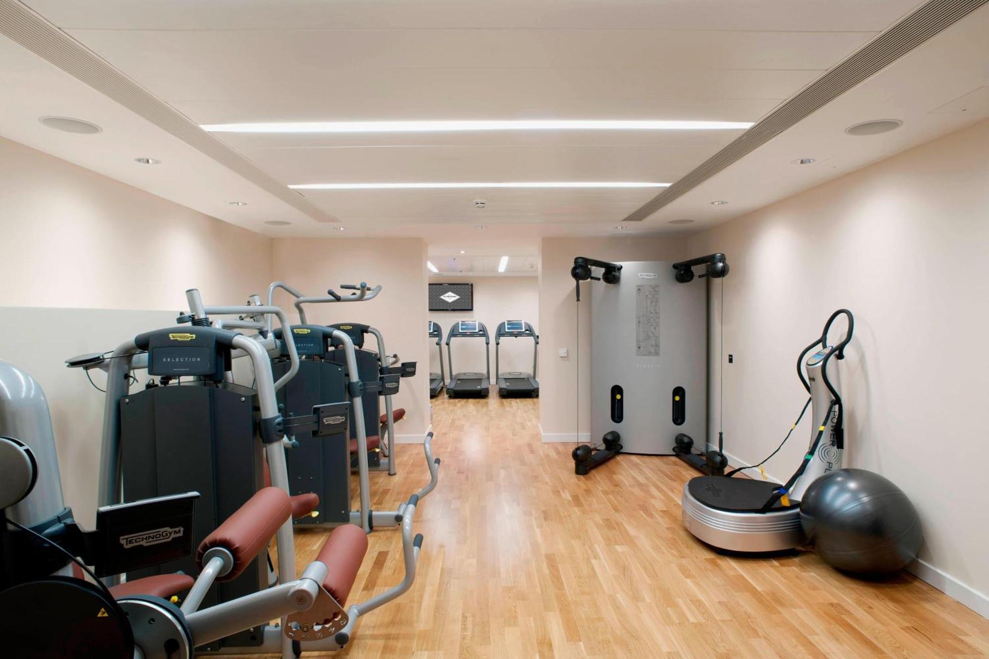 St. Pancras Renaissance Hotel Λονδίνο Εξωτερικό φωτογραφία The gym at the London Bridge Hotel